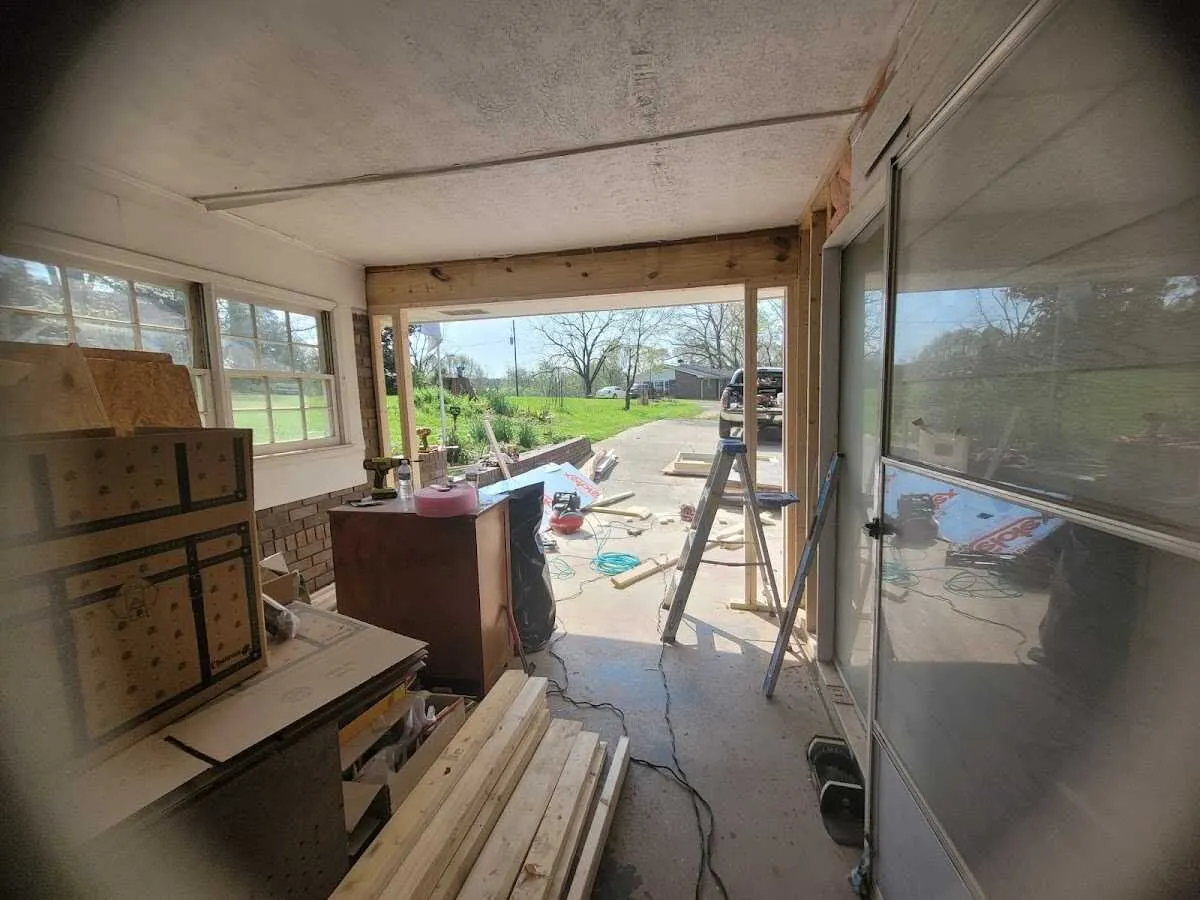 Air movers and dehumidifier for Drying & Dehumidification in Braintree Town