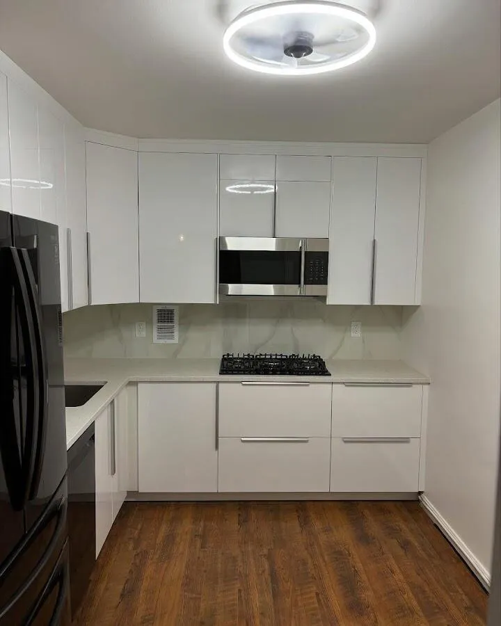 Renovated kitchen with quartz countertops in Braintree Town